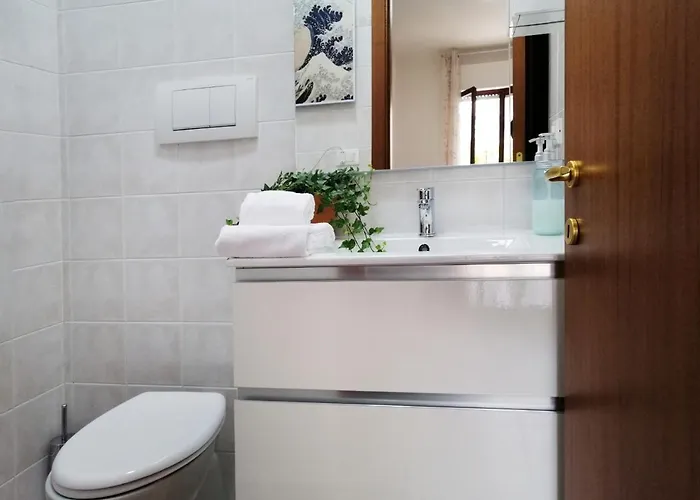 Holihome_open House Frn *